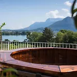 Le Pélican Annecy