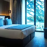 Le Pélican Hotel 4*