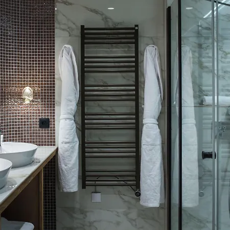 Hotel Le Pelican 4*