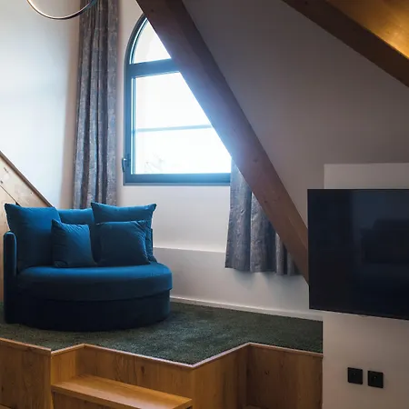 Le Pelican Hotel Annecy