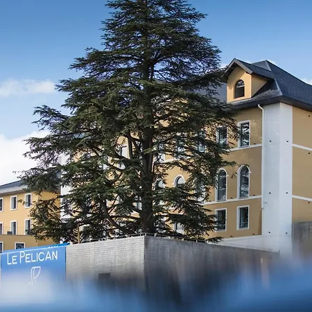 Le Pelican Hotel 4*