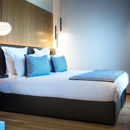 Le Pelican Hotel