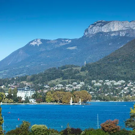 Hotel Le Pelican 4*