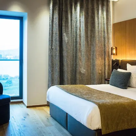 Le Pelican Hotel